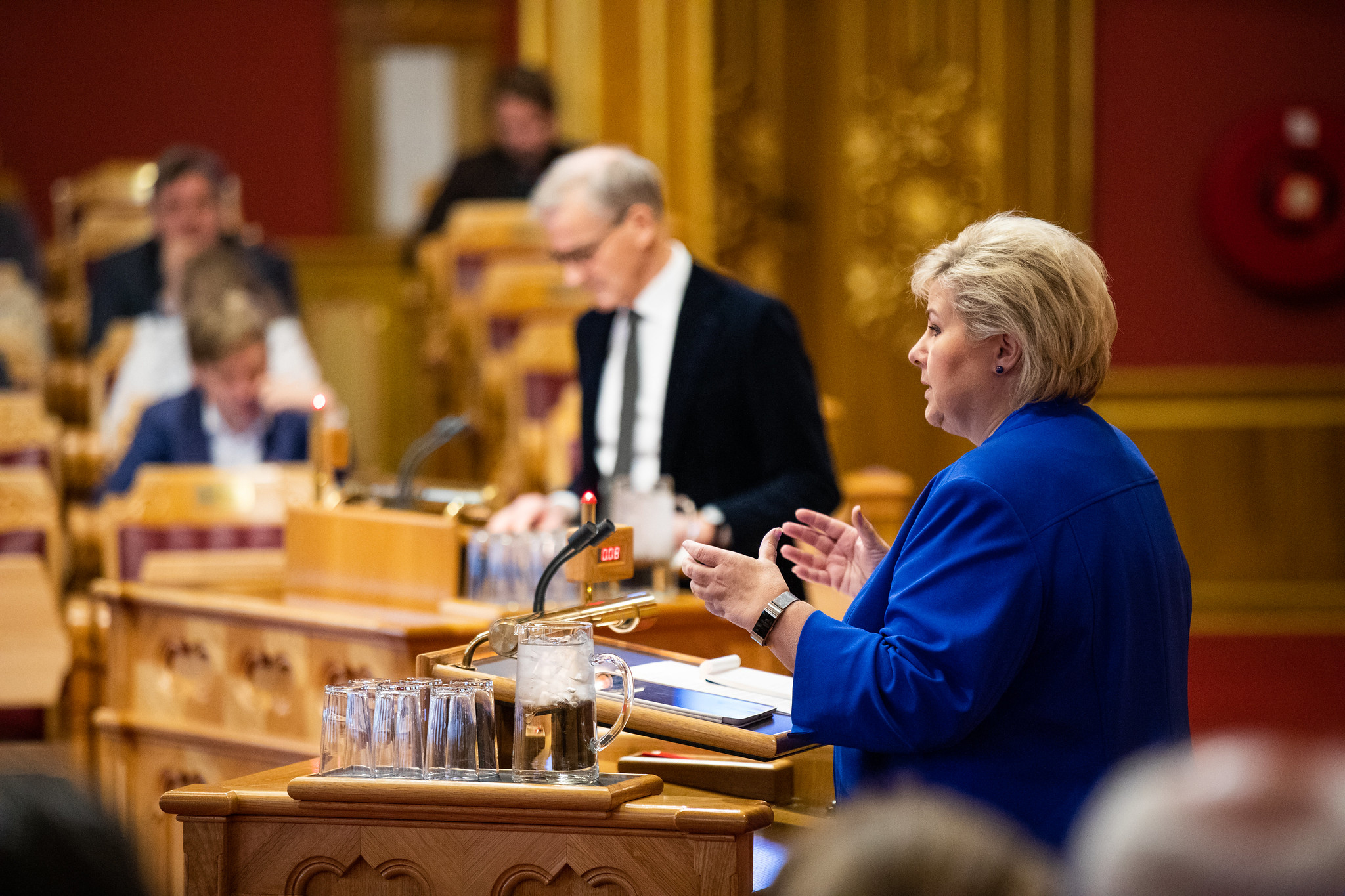 Erna Solberg Foto Stortinget bredde