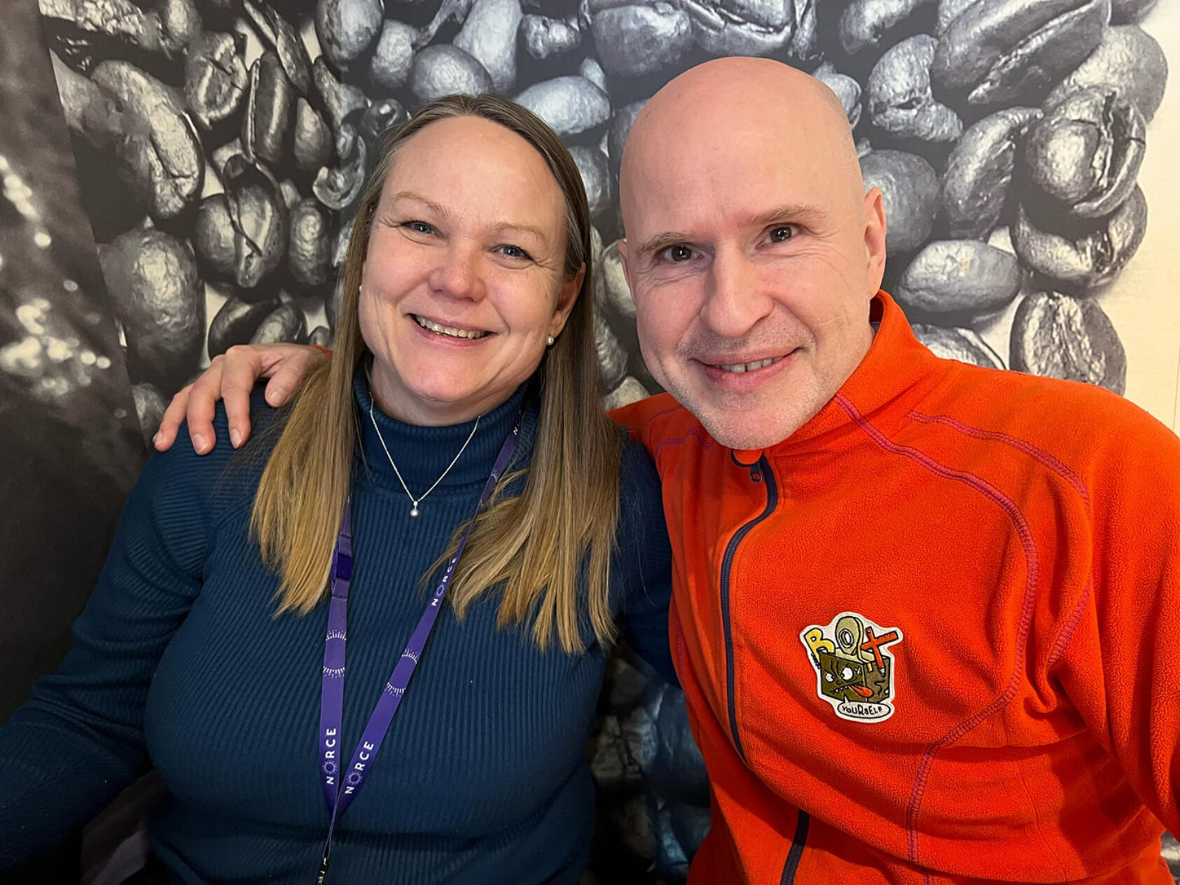 Privat, Forsker May Olaug Horverak og tegner Øistein Kristiansen., Messenger creation 2 F5 C8 BA9 2 FE7 4 CFE B7 B0 B0 A1 F0 B4161 B, , 