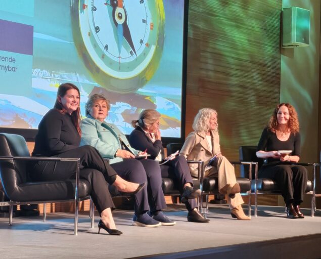 ProTromsø, Panel discussion 'Competitiveness for the Future.' From left: Minister of Trade and Industry Cecilie Terese Myrseth, Conservative Party leader Erna Solberg, Åslaug Haga from Renewable Norway, Hanne-Karoline Kræmer from SpareBank 1 Nord-Norge, and Camilla Stoltenberg from NORCE. Dr. Ishita Barua is not pictured but initiated the AI discussion., Pro Tromsø1, , 