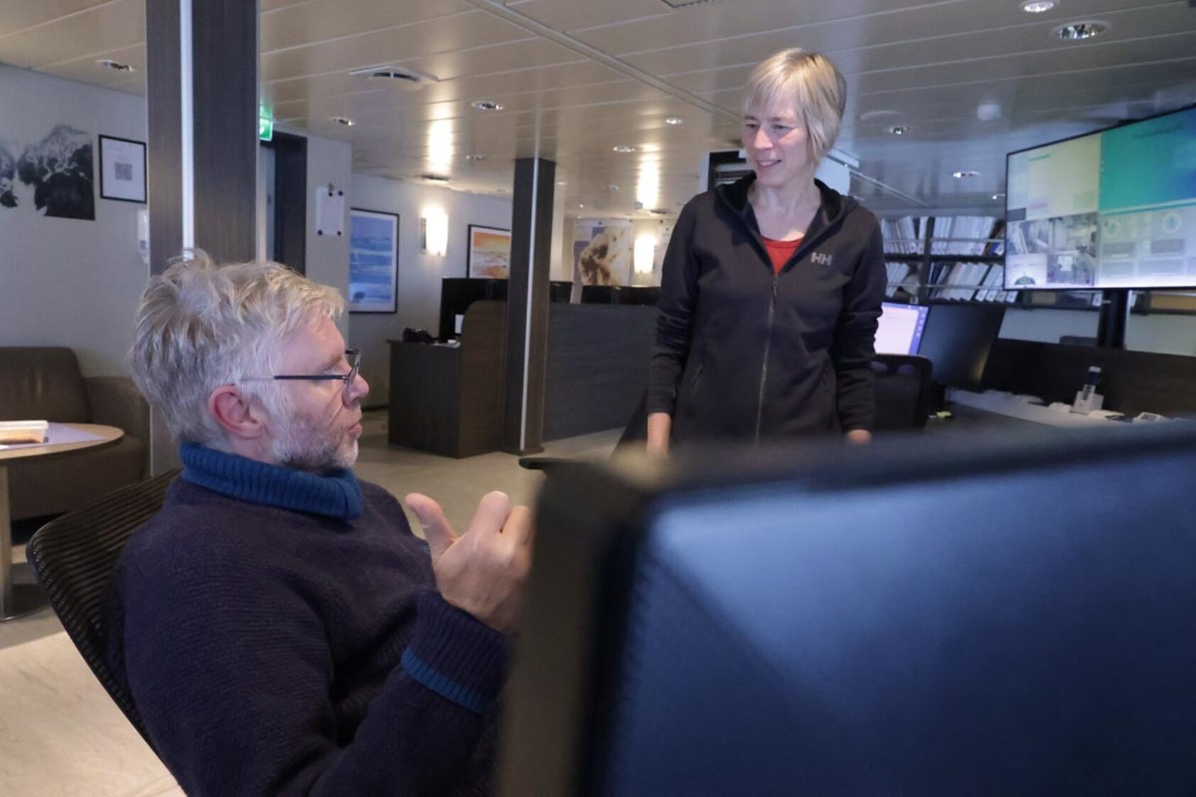 Daniel Albert, GoNorth/SINTEF, Toktets suksess skyldes i stor grad de to co-lederne, som har jobbet utrettelig for å planlegge prøvetakings- og datainnsamlingsaktiviteter, og som kontinuerlig har justert planene sine for å få mest mulig ut av skipstiden., IMG 3350, , 