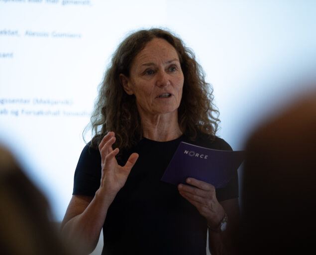 Thomas Hovmøller Ris, , Camilla2, , 