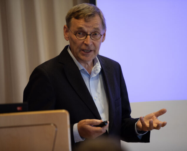 Thomas Hovmøller Ris, Miljøforsker Thomas Dahlgren har vært med å undersøke områder i Stillehavet som kan bli aktuelle for mineralutvinning, Thomas Dahlgren, , 