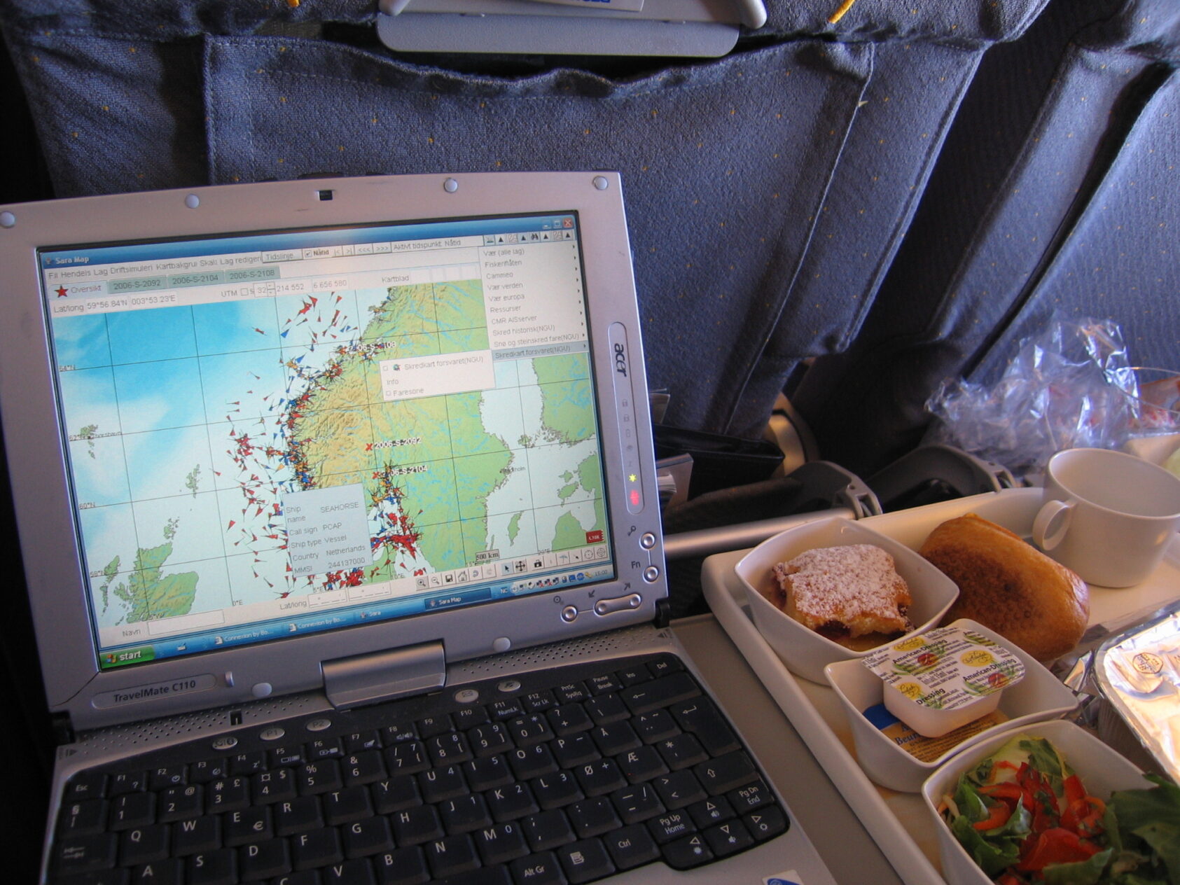 Privat, Bilde fra 2006 der Stein Solberg brukte SARA i sanntid i flymaskin fra Europa til USA 2006. Han var et sted mellom Grønland og USA og forteller oss at en slik arbeidsprosess i sanntid var uvanlig tilbake i 2006., 0111, , 