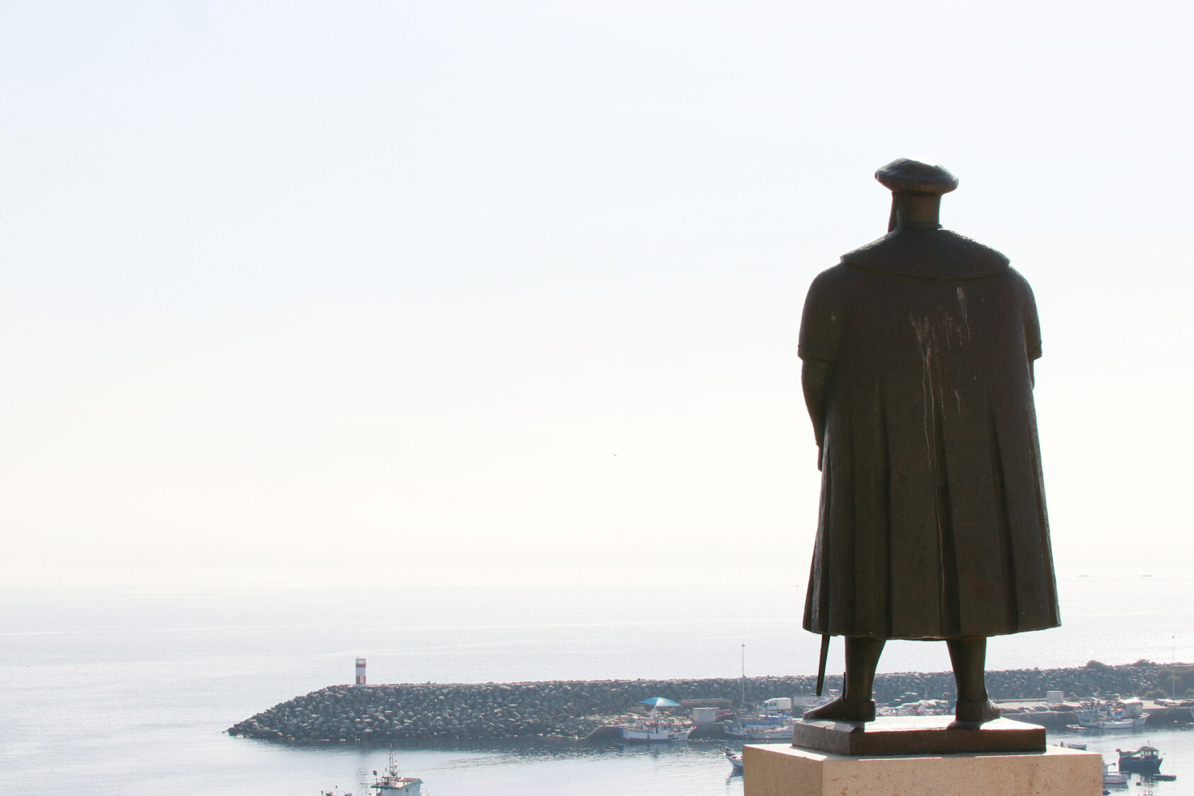 Rune Rolvsjord, NORCE, A statue of Vasco da Gama overlooks the sea in Sines, Portugal—one of the three ELEXIA demonstration sites. As maritime exploration once reshaped global connections, ELEXIA is transforming the planning and management of integrated energy systems in Europe, enabling smarter and more efficient energy use., IMG 9620 1, , 