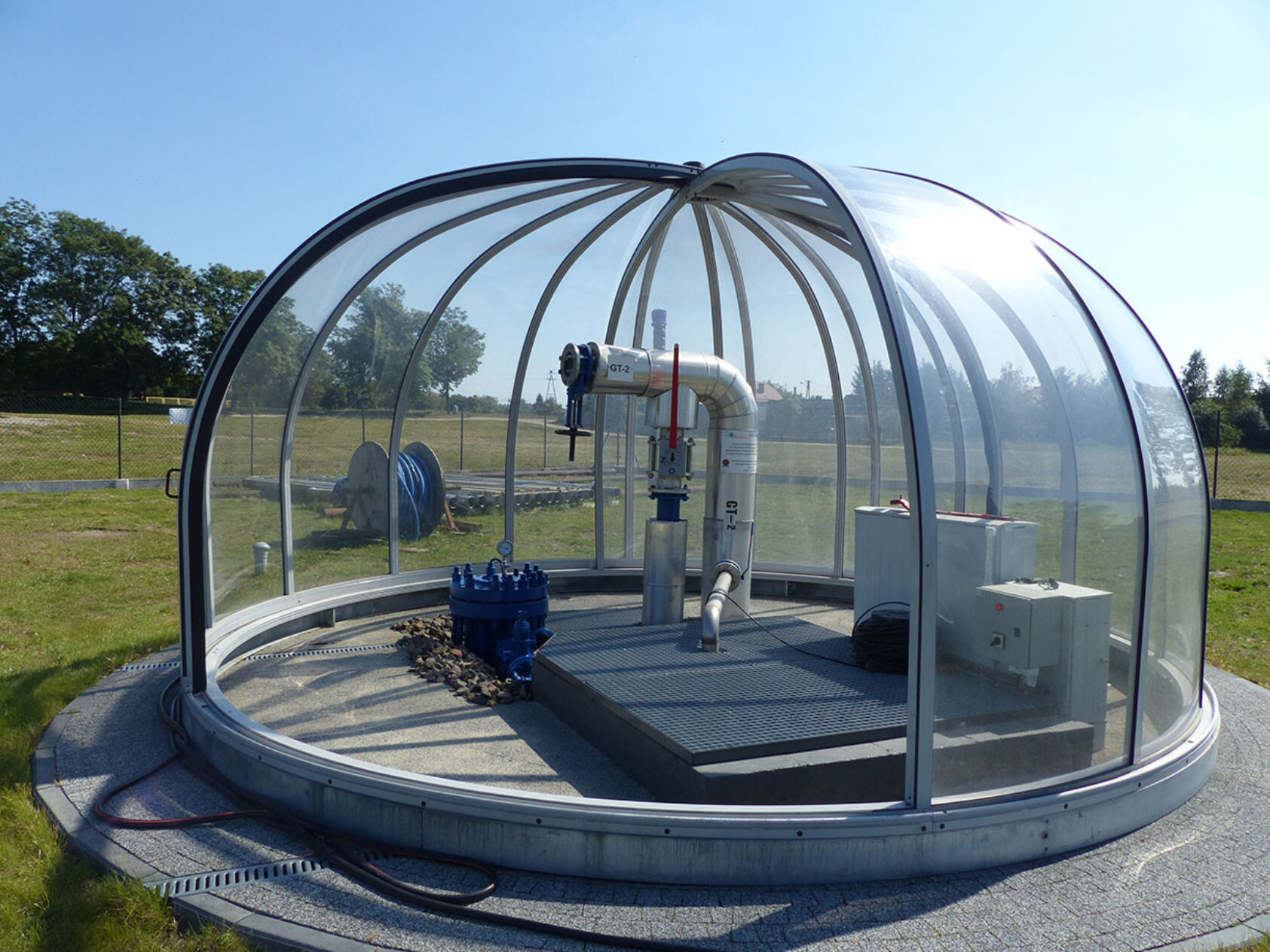 Foto: User4Geoenergy, En geotermisk brønn fra et av de involverte anleggene i Poddebice Polen., Geotermisk brønn Poddebice, , 