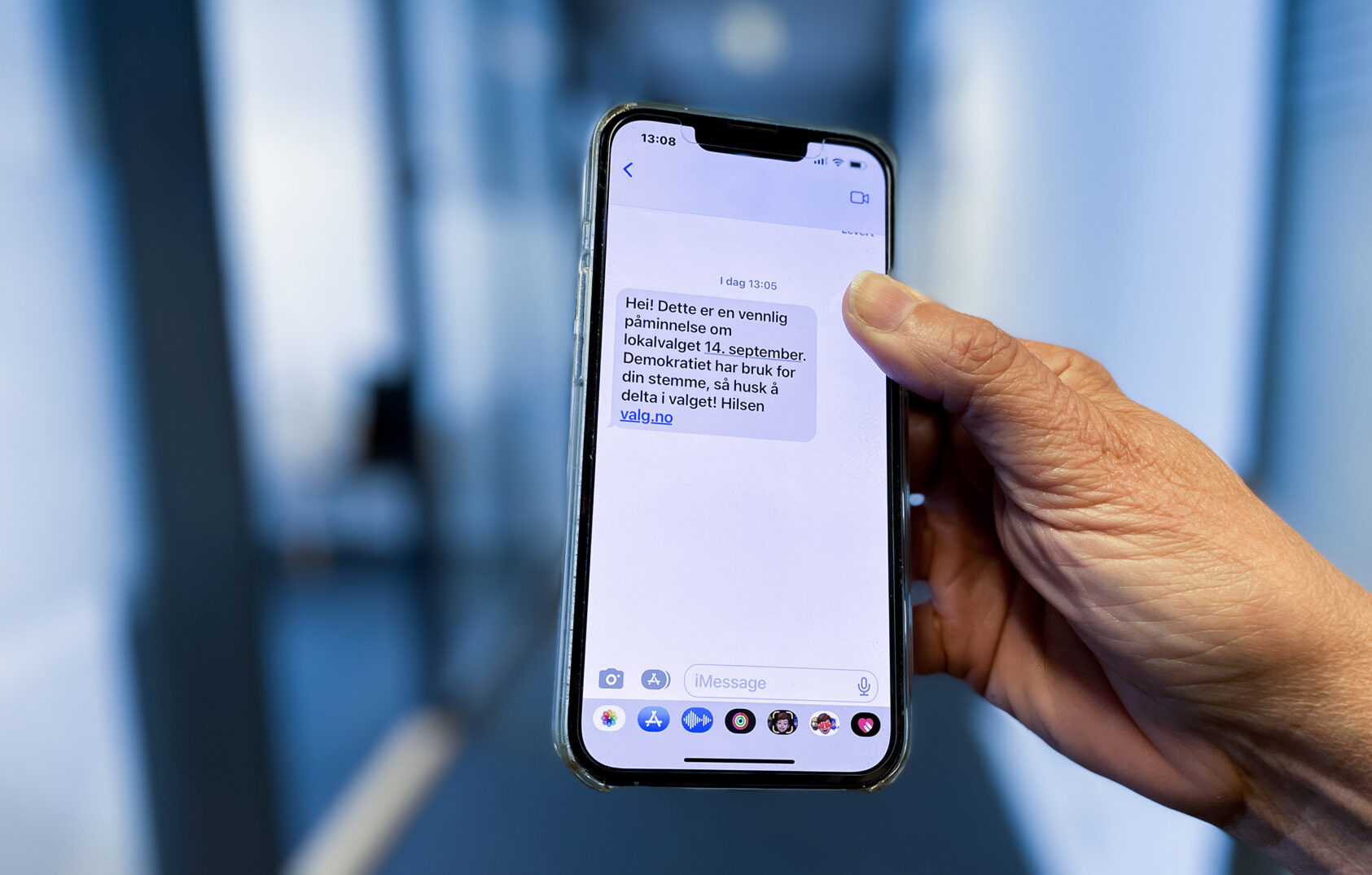 Andreas R. Graven, I 2015 så meldingen fra valg.no slik ut. Merk at ved årets valg er valgdagen 11. september. (Illustrasjonsfoto), Mobil sms 2015 meldingen web, , 