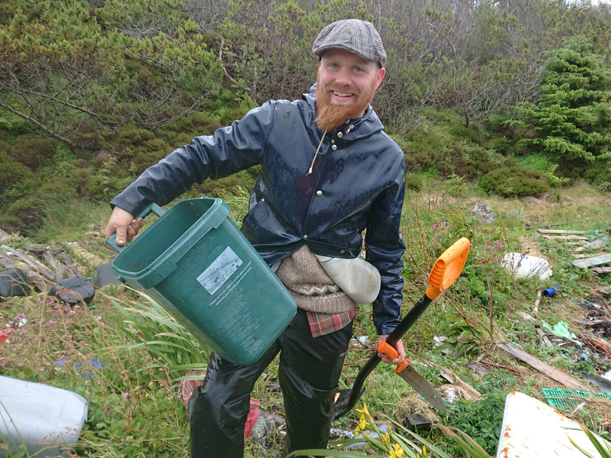 , Foto: Andreas R. Graven, Plast bastesen, , 