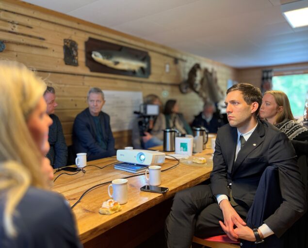 Gunn Janne Myrseth, NORCE, NRK Vestlandsrevyen, Bergens Tidene, Vaksdalsposten, Avisa Hordaland og TV2. Alle var de der sammen med oss og lokale aktører for å møte statsråden., Minister, , 